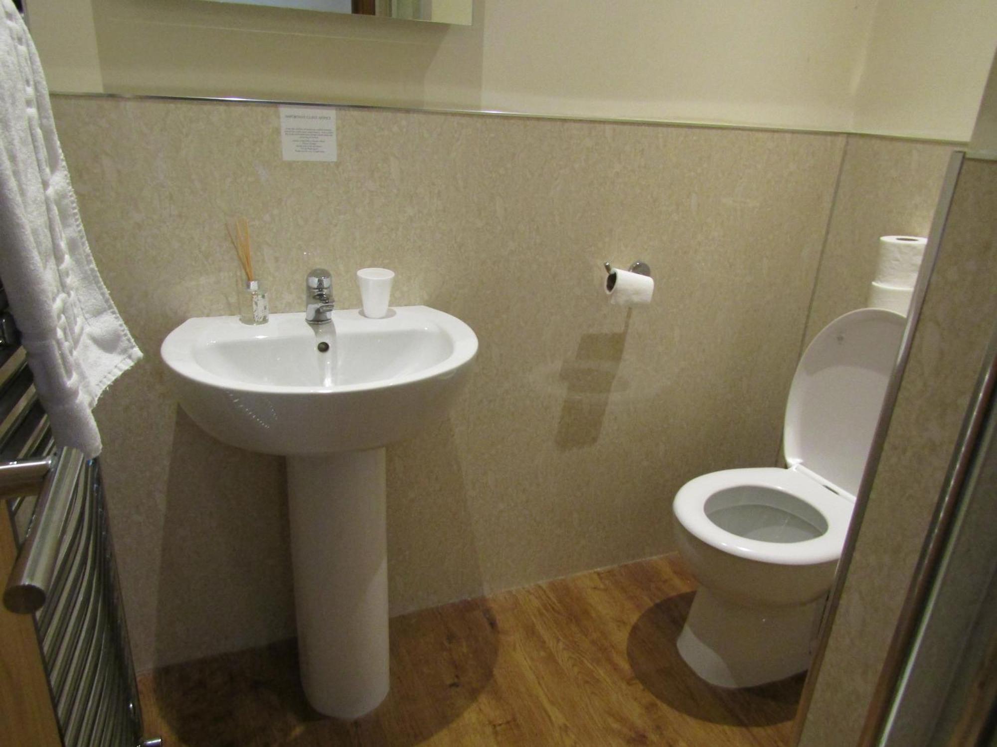 The Crown Hotel Inverbervie Room photo